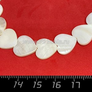 Перламутр натуральный на нитке, бусина Сердечко плоское 12*3 мм, цвет белый, нить 19 см/17 штук Перламутр натуральный на нитке, бусина Сердечко плоское 12*3 мм, цвет белый, нить 19 см/17 штук