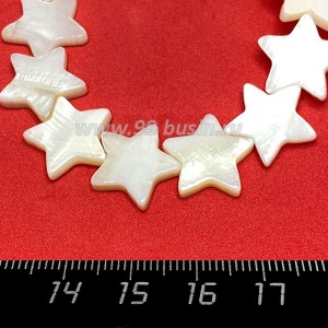 Перламутр натуральный на нитке, бусина Звёздочка плоская 15*3 мм, цвет белый, нить 15 см/около 12 штук Перламутр натуральный на нитке, бусина Звёздочка плоская 15*3 мм, цвет белый, нить 15 см/около 12 штук