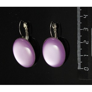 Серьги пластик сиреневый (эффект опала), овал 25х18мм, замок петелька