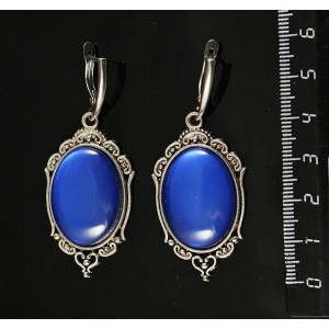 Серьги пластик синий (эффект опала), овал 25х18мм, оправа "медальон", швензы посеребрение