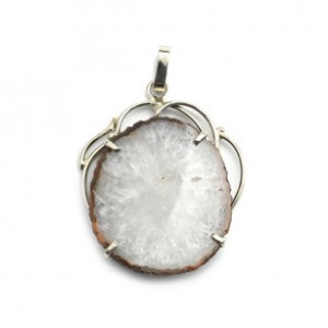 Кулон агат 37*40мм. Кулон агат 37*40мм.