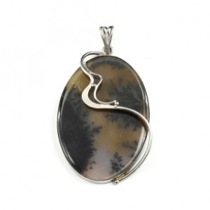 Кулон из агата мохового 40*60мм.