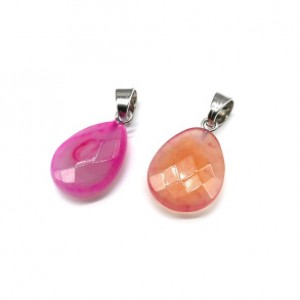 Кулон из агата тонированного капля гр.13*18мм цвет фуксия Кулон из агата тонированного капля гр.13*18мм цвет фуксия