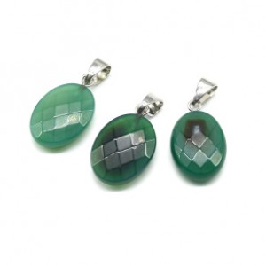 Кулон из агата тонированного овал гр.13*18мм цвет зеленый