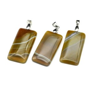Кулон из агата тонированного прямоугольник 20*40мм цвет желтый Кулон из агата тонированного прямоугольник 20*40мм цвет желтый