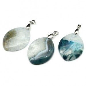 Кулон из агата тонированного рис 30*40мм цвет голубой