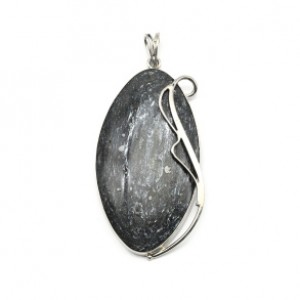 Кулон авантюрин (уткинит) 36*63мм