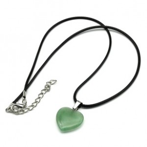 Кулон на шею на шнурке Сердце 20*22мм из авантюрина зеленого, 45см