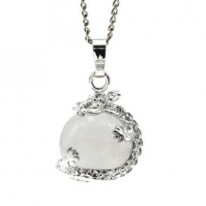 Кулон Дракон на шаре 18*20мм из горного хрусталя Кулон Дракон на шаре 18*20мм из горного хрусталя