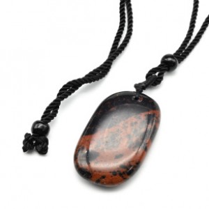 Кулон из обсидиана форма на шнурке 23*38мм, 62см