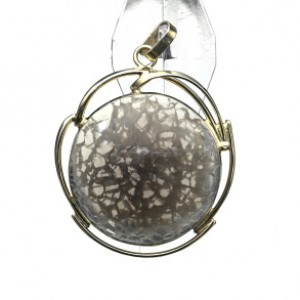 Кулон флюорит 38*40мм.