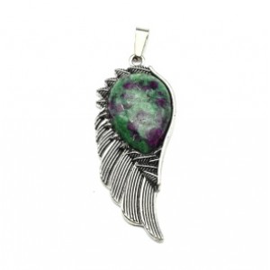 Кулон с цоизитом искусственным Крыло 23*52мм Кулон с цоизитом искусственным Крыло 23*52мм