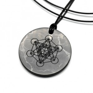 Кулон из шунгита круг "Метатрон" 35мм, полированный