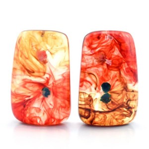 Кулон из янтаря с гипсофилой прямоугольник 35*55мм, цвет красный (иск.) Кулон из янтаря с гипсофилой прямоугольник 35*55мм, цвет красный (иск.)