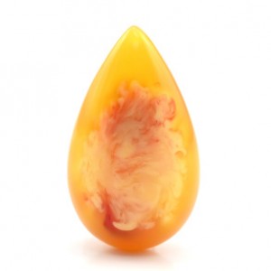 Кулон из янтаря искусственного капля 39*65мм, цвет карамельный