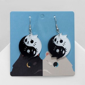 Серьги акрил "Инь-ян" котики, цвет чёрно-белый