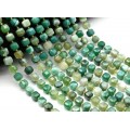 Бусины из агата тонированного кубик гр.8мм, цвет зеленый, 38см, 36 бусин