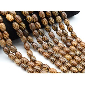 Бусины Дзи "Два глаза" из агата бочонок 10*14мм, 34см, 25 бусин Бусины Дзи "Два глаза" из агата бочонок 10*14мм, 34см, 25 бусин