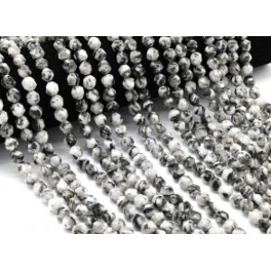 Бусины из кварца зебра шарик гр.7мм, 39см, 49 бусин