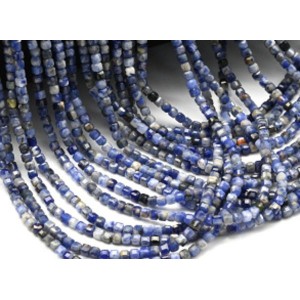 Бусины из содалита кубик гр.2,5мм, 39см, 166 бусин