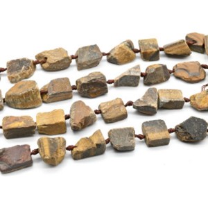 Бусины из тигрового глаза галтовка 15*20мм - 20*30мм, 43см, 15 бусин Бусины из тигрового глаза галтовка 15*20мм - 20*30мм, 43см, 15 бусин