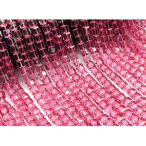 Бусины из циркона кубик гр.7*7мм цвет розовый, 39,5см, 55 бусин Бусины из циркона кубик гр.7*7мм цвет розовый, 39,5см, 55 бусин