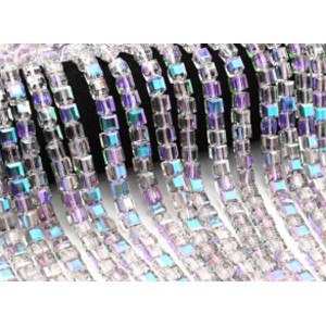 Бусины из циркона кубик гр.7*7мм цвет фиолетовый хамелеон, 40см, 57 бусин Бусины из циркона кубик гр.7*7мм цвет фиолетовый хамелеон, 40см, 57 бусин