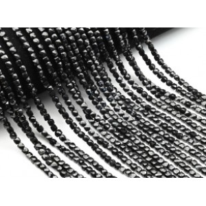 Бусины из шпинели черной кубик гр.4мм, 38см, 98 бусин