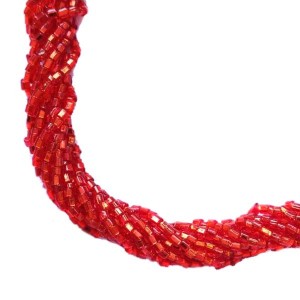 Бисер Винтажный Граненый на нити для люневильской вышивки, красный с внутренним посеребрением, 10 р., ок. 15 грамм/упаковка) Италия