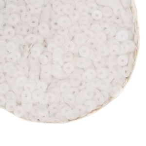 Пайетки 3 мм Сатиновые Китай, цвет белоснежный, 3 грамма/упаковка