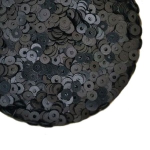 Пайетки 3 мм Сатиновые Китай, цвет черный, 3 грамма/упаковка Пайетки 3 мм Сатиновые Китай, цвет черный, 3 грамма/упаковка