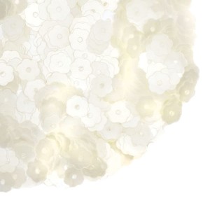 Пайетки Премиум 6 мм Цветочки матовые Китай, цвет айвори, 3 грамма/упаковка