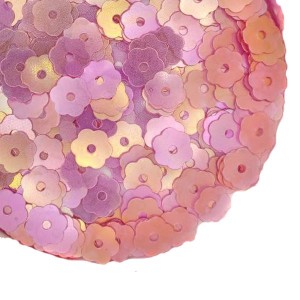 Пайетки Премиум 6 мм Цветочки матовые Китай, цвет золотая малина, 3 грамма/упаковка Пайетки Премиум 6 мм Цветочки матовые Китай, цвет золотая малина, 3 грамма/упаковка