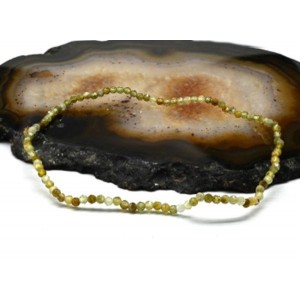 Браслет из пренита (гроссуляра) шарик гр. 2мм, 19см