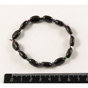 Браслет гранат (овалы) и гематит хамелеон (кубик)