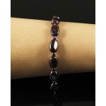 Браслет гранат (овалы) и гематит хамелеон (кубик)