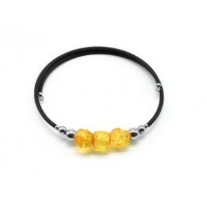 Браслет с янтарем "кусанка" 8мм цвет медовый, 17см.