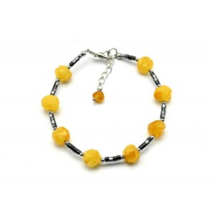 Браслет женский с янтарем "кусанка" 8мм цвет медово-молочный, 19см