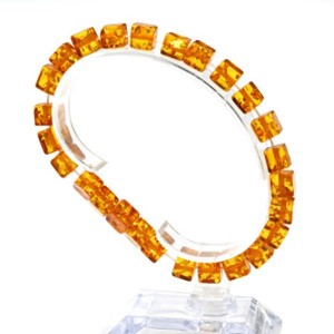 Браслет из янтаря кубик 7мм цвет светло-коньячный, 18см (иск.)