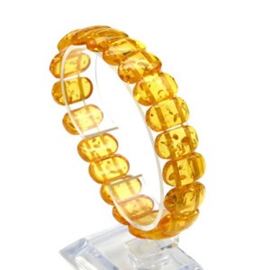 Браслет из янтаря овал 17*10мм цвет лимонный, 18см (иск.) Браслет из янтаря овал 17*10мм цвет лимонный, 18см (иск.)