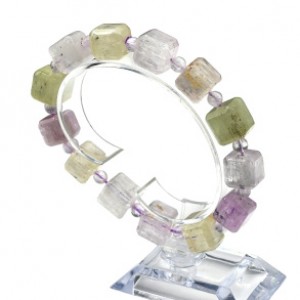 Браслет из Кунцита кубик 12мм, 59,5г