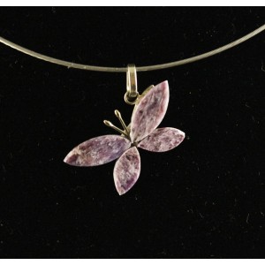 Чокер-кулон из чароита "бабочка" 31х16мм