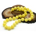 Бусы из янтаря шарик 16мм цвет молочно-лимонный, 54см (иск.)