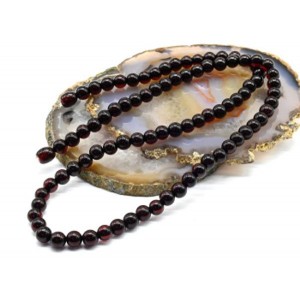 Бусы из янтаря шарик 6мм цвет вишня, 53см (иск.)