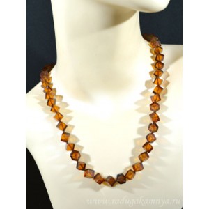 Бусы янтарные кубик по диагонали 9мм цвет коньячный, 53см (иск.)