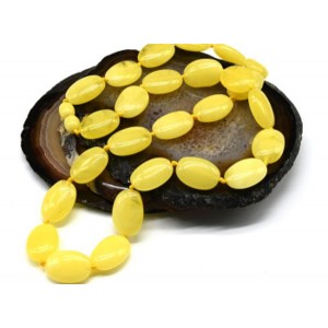 Бусы из янтаря овал 13*18мм молочный, 52см (иск.)