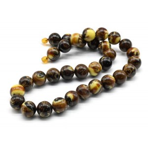 Бусы из янтаря шарик 16мм шоколадно-молочный, 53см (иск.)