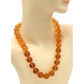 Бусы из янтаря шарик 16мм цвет светло-коньячный, 48см (иск.)