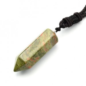 Кулон из унакита кристалл 14*44мм
