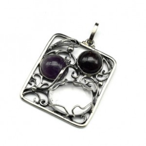 Кулон горный хрусталь с гранатом и аметистом 31*34мм.